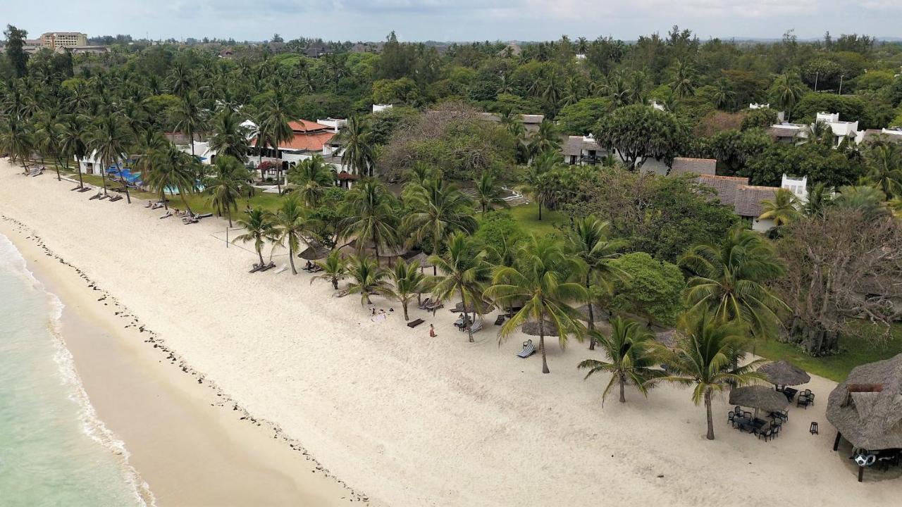 Jacaranda Indian Ocean Beach Resort Diani Beach Kültér fotó