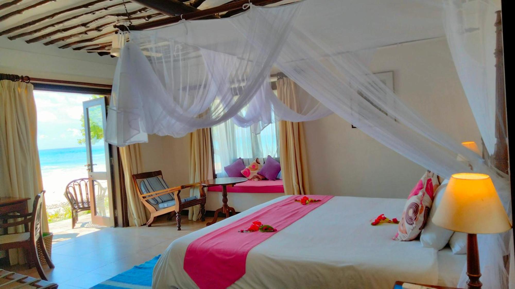 Jacaranda Indian Ocean Beach Resort Diani Beach Kültér fotó
